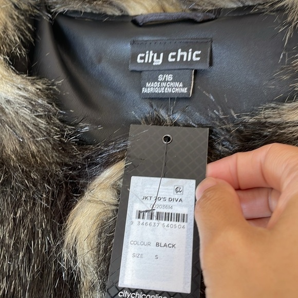 NWT. City Chic 70’s Diva Jacket. 16. - Picture 4 of 14
